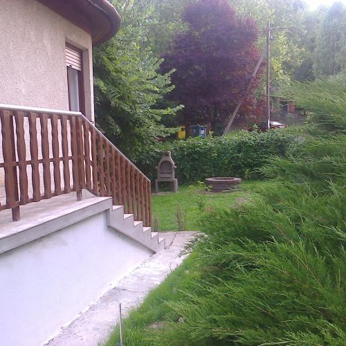 Vadrózsa Vendégház Magyarhertelend – Magyarhertelend, Ungaria