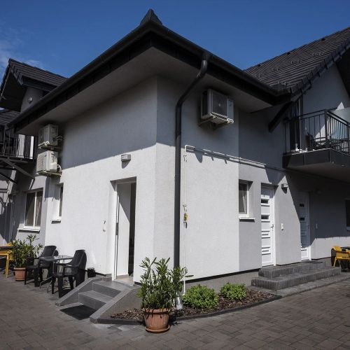 Kikötő Anna Apartmanok Balatonboglár – Balatonboglár, Ungaria