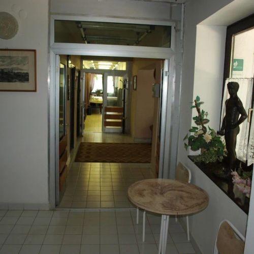 Platán Üdülőház Balatonszemes – Balatonszemes, Ungaria