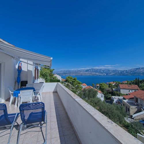 Apartments With Parking Space Postira, Brač - 11168 Postira