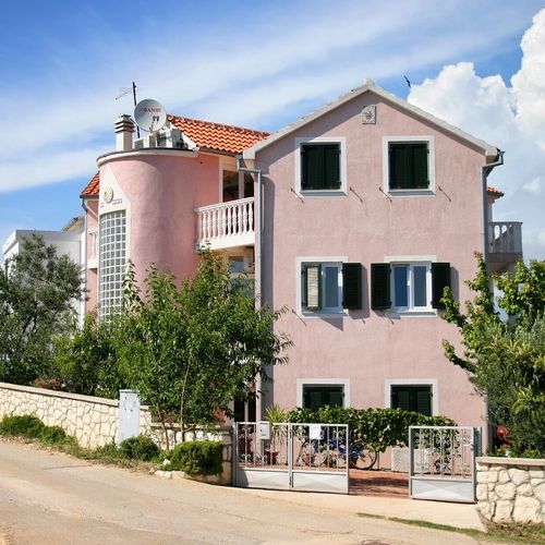 Apartmanok Parkolóhellyel Jezera Murter - 5121