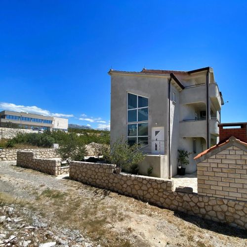 Apartments With Parking Space Maslenica, Novigrad - 12636 Maslenica