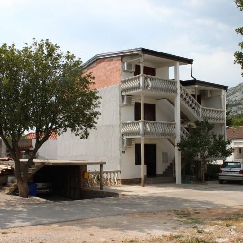 Apartments With Parking Space Starigrad, Paklenica - 6618 Starigrad