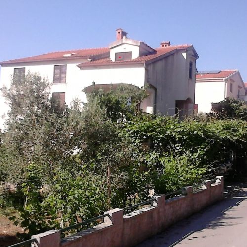 Apartments With Parking Space Zadar - Diklo - 13327