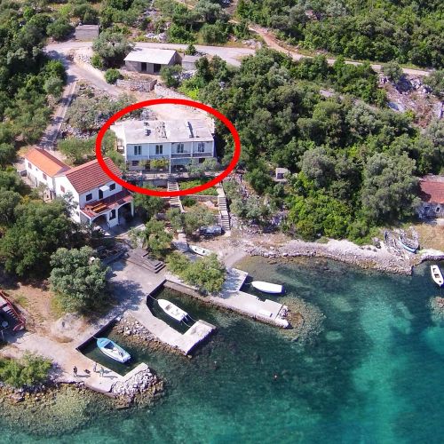 Apartmanok A Tenger Mellett Zuronja Peljesac - 10137 Žuronja