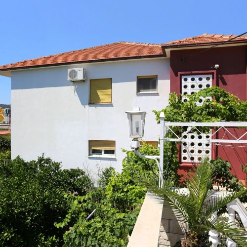 Apartments By The Sea Vinišće, Trogir - 10241 Vinišće – Vinišće, Chorvatsko