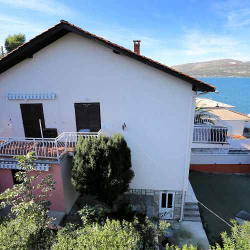Apartments By The Sea Arbanija, Čiovo - 8651 Arbanija