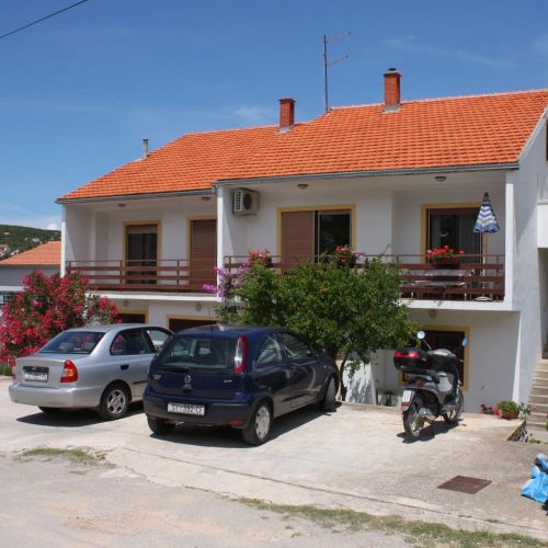 Apartments By The Sea Tisno, Murter - 5091 Tisno