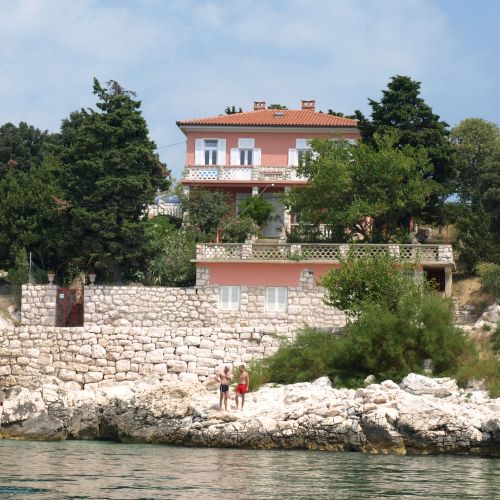 Apartments By The Sea Novi Vinodolski - 12322