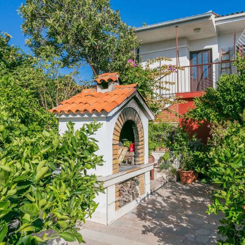Apartments By The Sea Seget Vranjica, Trogir - 1038 Seget Vranjica