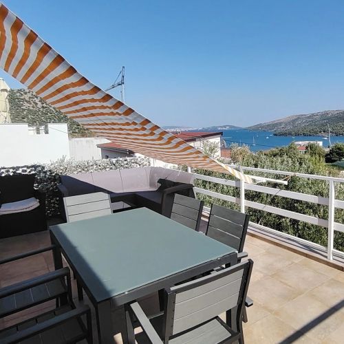 Apartments With Parking Space Marina, Trogir - 2036 Marina
