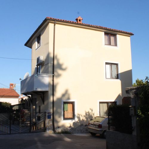 Apartments With Parking Space Pomer, Medulin - 7374 Pomer