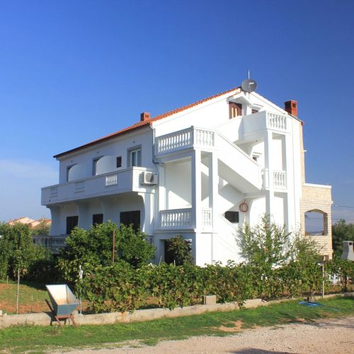 Apartments By The Sea Tkon, Pašman - 336 Tkon