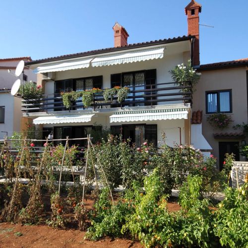 Apartments For Families With Children Valbandon, Fažana - 7239 Valbandon