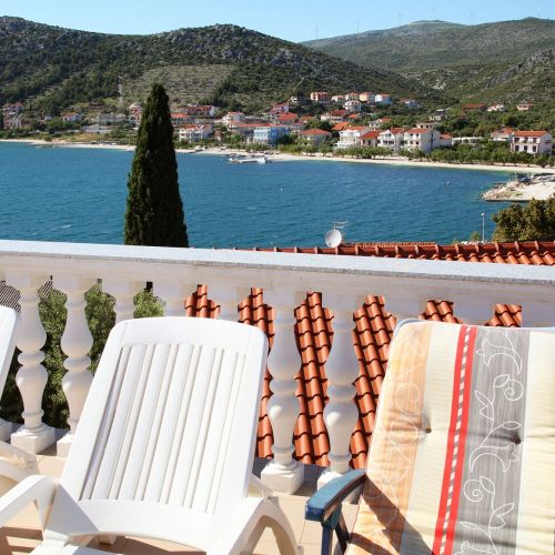 Apartments By The Sea Seget Vranjica, Trogir - 980 Seget Vranjica