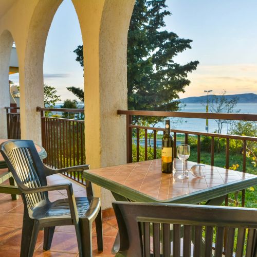 Apartments With Parking Space Senj - 11520