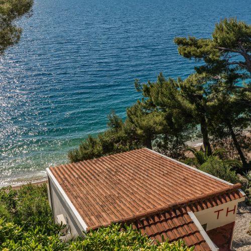 Family Friendly Seaside Apartments Nemira, Omiš - 4277 Nemira