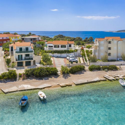 Family Friendly Seaside Apartments Kanica, Rogoznica - 4269 Kanica – Kanica, Chorvatsko