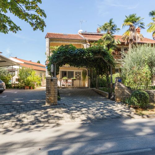 Apartments With Parking Space Poreč - 2216 – Poreč, Croația