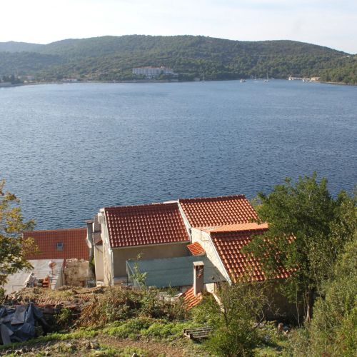 Apartments By The Sea Vis - 8526