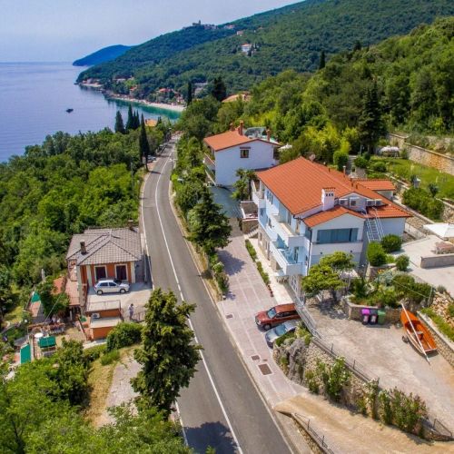 Apartments With Parking Space Mošćenička Draga, Opatija - 7766 Mošćenička Draga – Mošćenička Draga, Croația