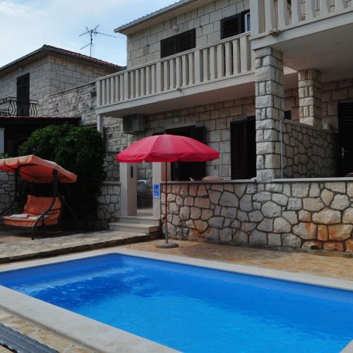Seaside Apartments With A Swimming Pool Supetar, Brač - 11360 Supetar