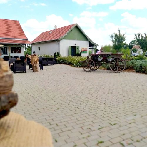 Tomaj Vendégház Tomajmonostora