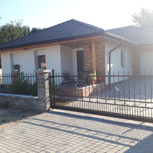 Harmony Delux Apartman Balatonboglár – Balatonboglár, Węgry