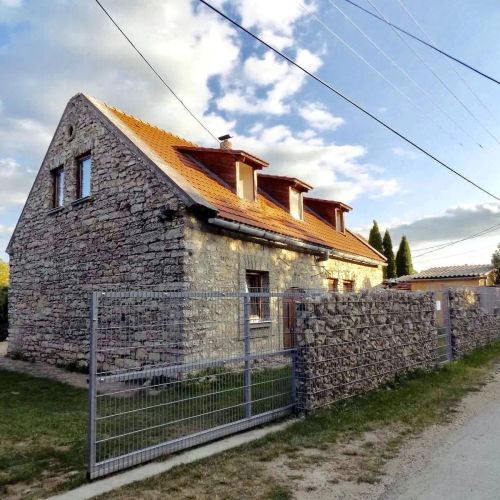 Kovácsműhelyből Üdülőház Balatonfüred – Balatonfüred, Węgry