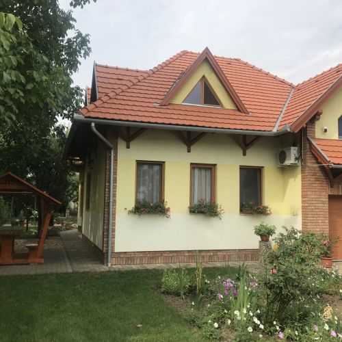 Napfény Apartman Orosháza – Orosháza, Maďarsko