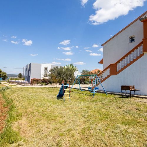 Apartments By The Sea Pašman - 8274