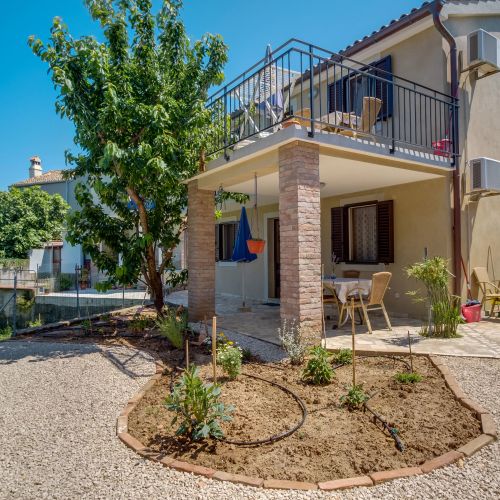 Apartments By The Sea Nerezine, Lošinj - 2519 Nerezine