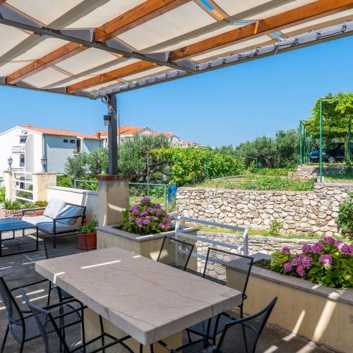 Apartments With Parking Space Tučepi, Makarska - 6856 Tučepi