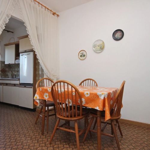 Apartments With Parking Space Valbandon, Fažana - 7215 Valbandon