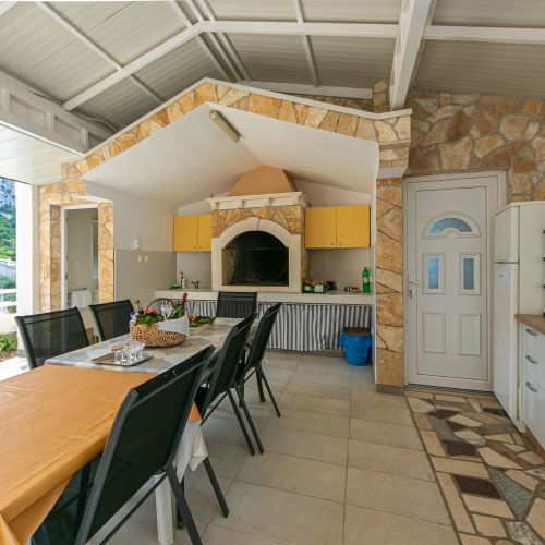 Apartments With Parking Space Gradac, Makarska - 5198 Gradac – Gradac, Croația