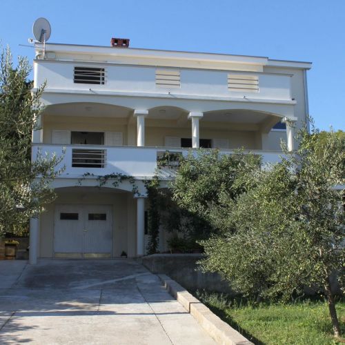 Apartments By The Sea Tkon, Pašman - 8297 Tkon