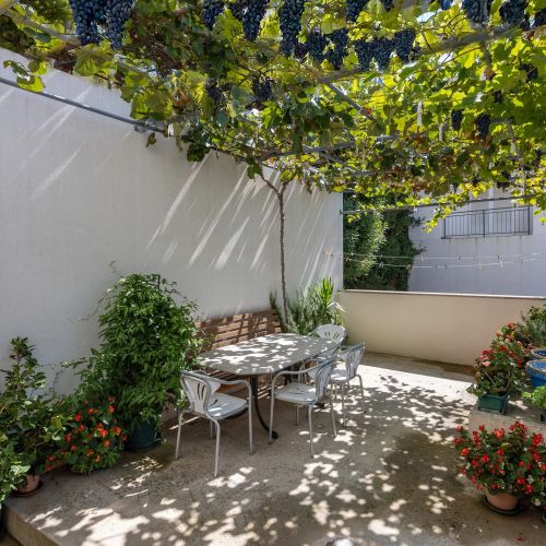 Apartments By The Sea Igrane, Makarska - 2679 Igrane