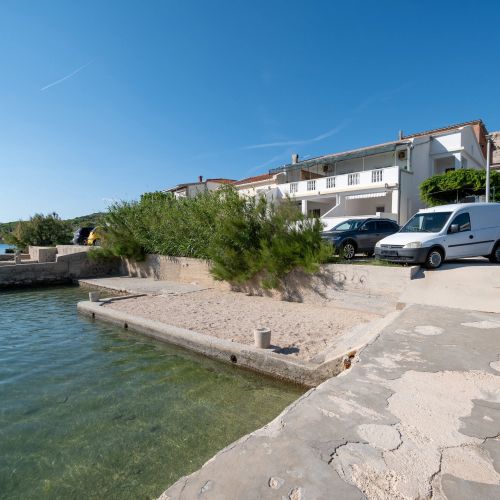 Apartments By The Sea Metajna Pag - 6395
