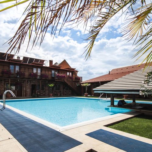 BeneLux Beach Vendégház Ladánybene