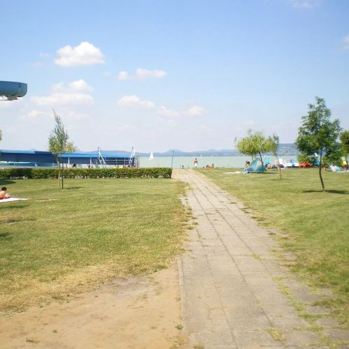 Kikötő Apartman Balatonlelle  – Balatonlelle, Ungaria