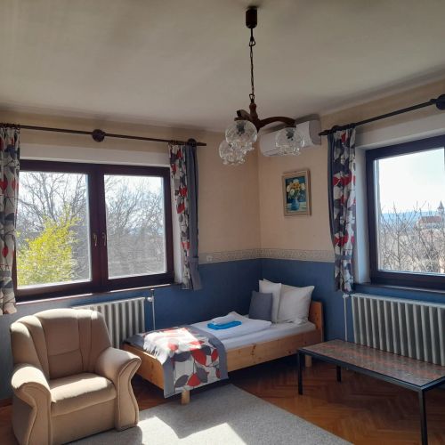Panoráma Apartman/Kerti Lak Mór – Mór, Węgry