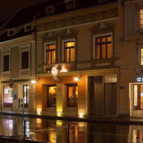 Hotel Bella Muzica Brașov – Brașov, România