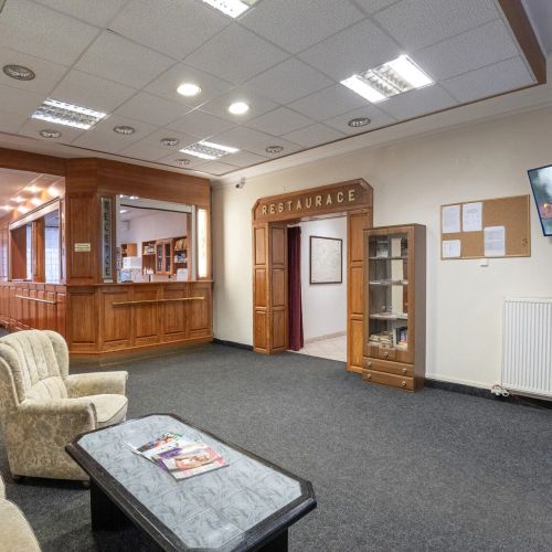 Sport Hotel Gejzírpark, Karlovy Vary – Karlovy Vary, Česká republika