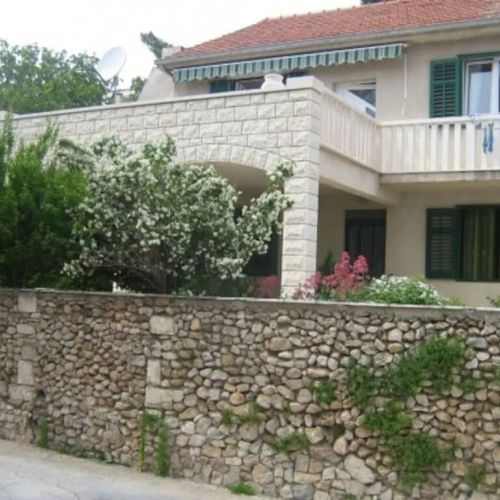 Apartments With Parking Space Bol, Brač - 14124 Bol