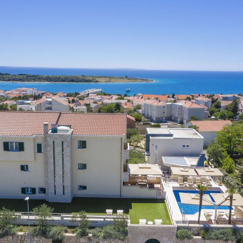 Family-friendly Apartments With Swimming Pool Novalja, Pag - 14274 Novalja – Novalja, Croația