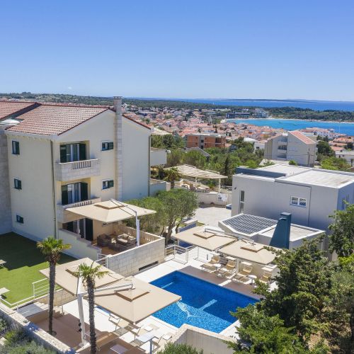 Family-friendly Apartments With Swimming Pool Novalja, Pag - 14274 Novalja – Novalja, Croația