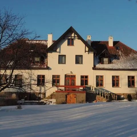 STADNINA KONI KIERZBUŃ Barczewo – Barczewo, Polska