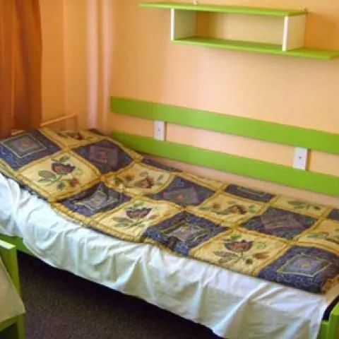   Ośrodek Sportowy Parowozownia  Srebrna Góra