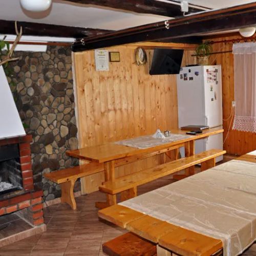 Gospodarstwo Agroturystyczne Pod Otrytem Chmiel – Chmiel, Polska