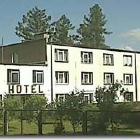 HOTEL LEŚNY. Łambinowice – Łambinowice, Polska